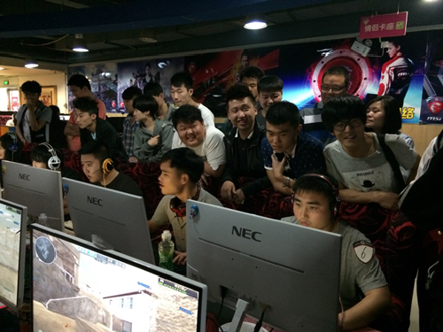 防守端的覆 防守端的覆